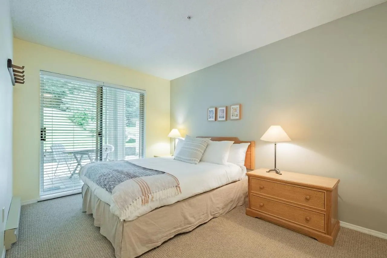 Wildwood Lodge By Outpost Whistler Canada