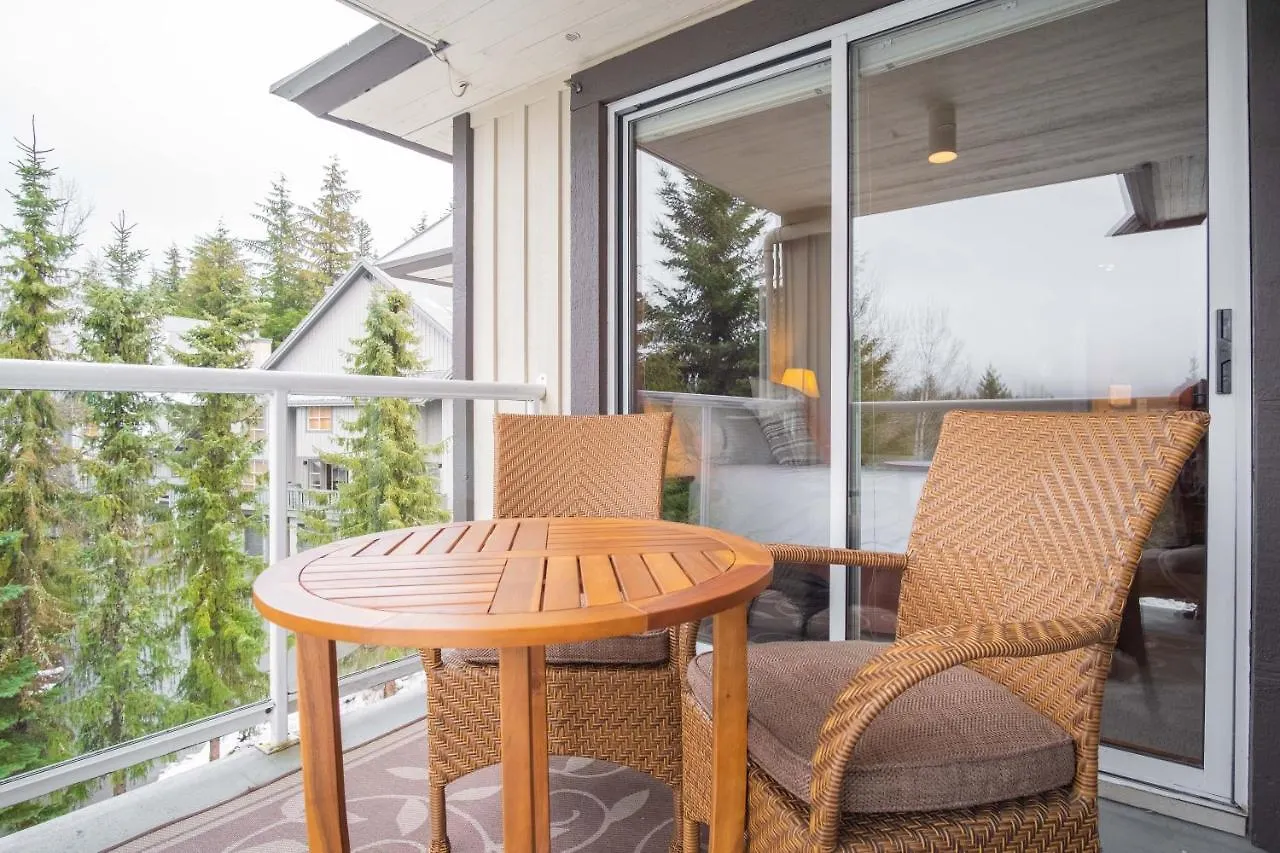 Wildwood Lodge By Outpost Whistler 0*,  Canada